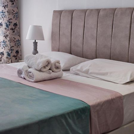Friendly Guest House Kutaisi Dış mekan fotoğraf