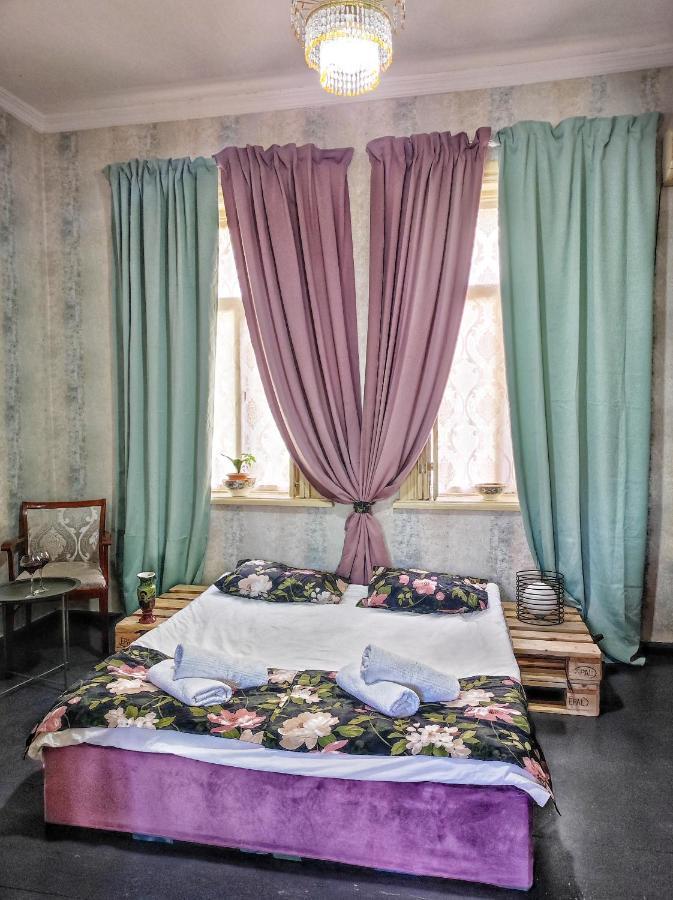 Friendly Guest House Kutaisi Dış mekan fotoğraf