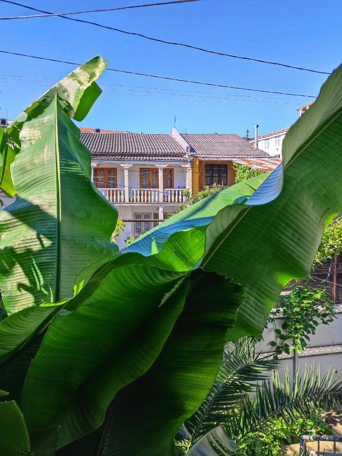 Friendly Guest House Kutaisi Dış mekan fotoğraf