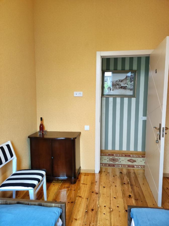 Friendly Guest House Kutaisi Dış mekan fotoğraf