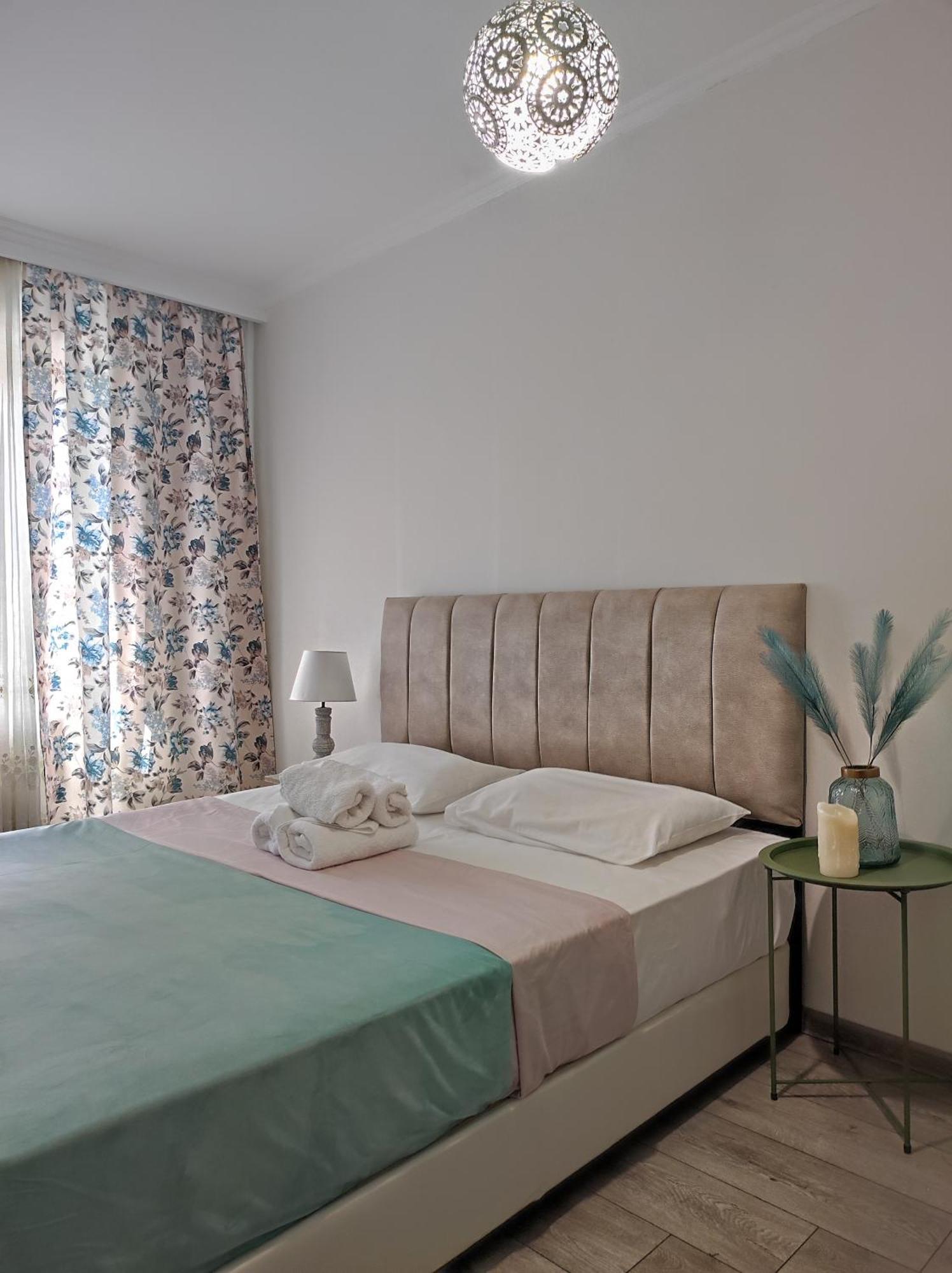 Friendly Guest House Kutaisi Oda fotoğraf