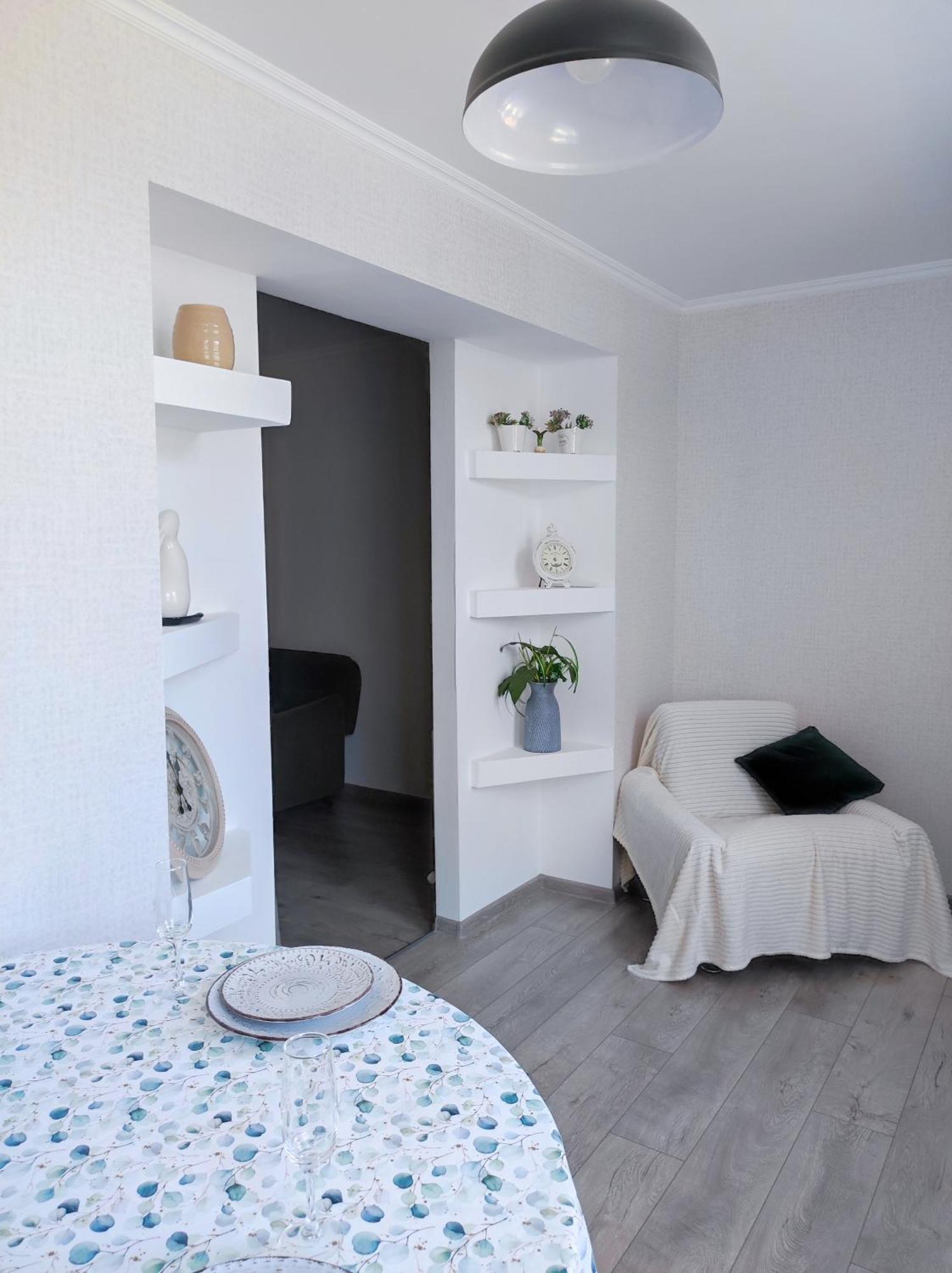 Friendly Guest House Kutaisi Oda fotoğraf
