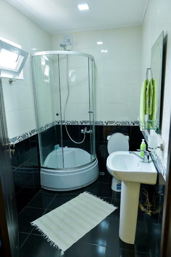 Friendly Guest House Kutaisi Dış mekan fotoğraf